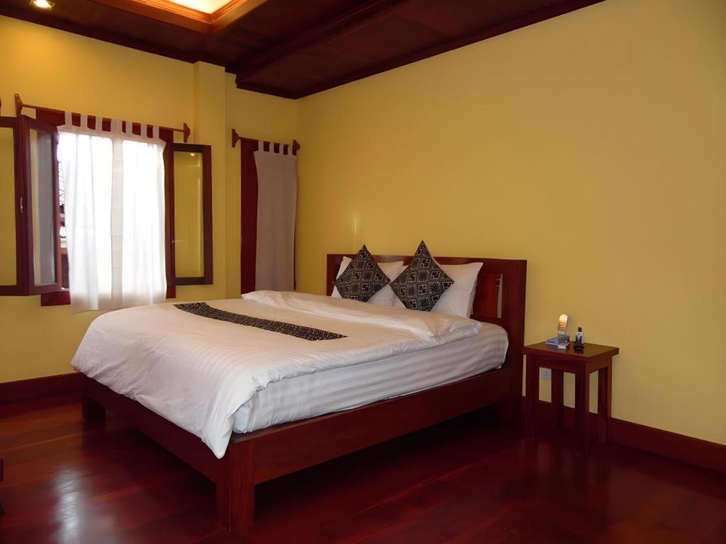 Xishuangbanna Hotel Managed By Xandria Hotel Luang Prabang Dış mekan fotoğraf
