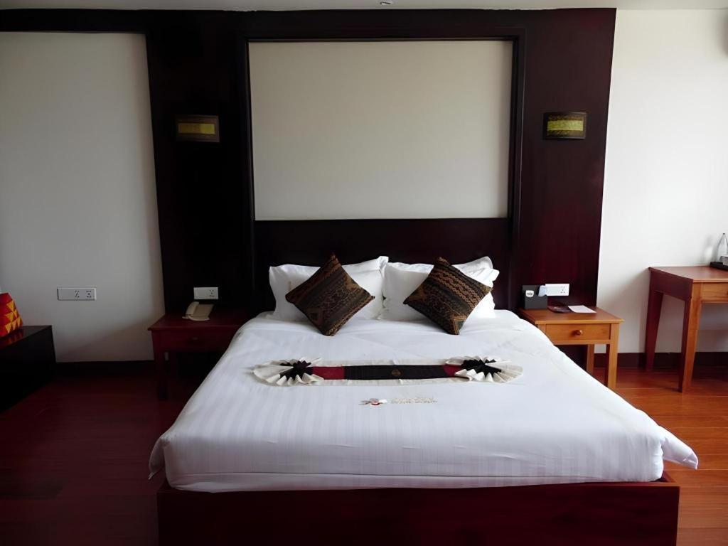 Xishuangbanna Hotel Managed By Xandria Hotel Luang Prabang Dış mekan fotoğraf