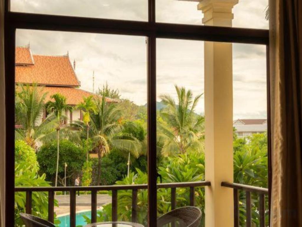 Xishuangbanna Hotel Managed By Xandria Hotel Luang Prabang Dış mekan fotoğraf
