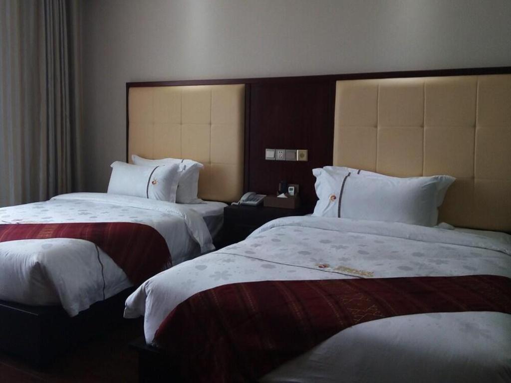 Xishuangbanna Hotel Managed By Xandria Hotel Luang Prabang Dış mekan fotoğraf