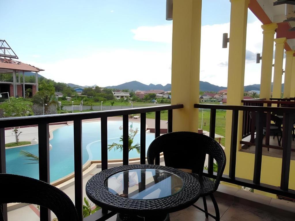 Xishuangbanna Hotel Managed By Xandria Hotel Luang Prabang Dış mekan fotoğraf