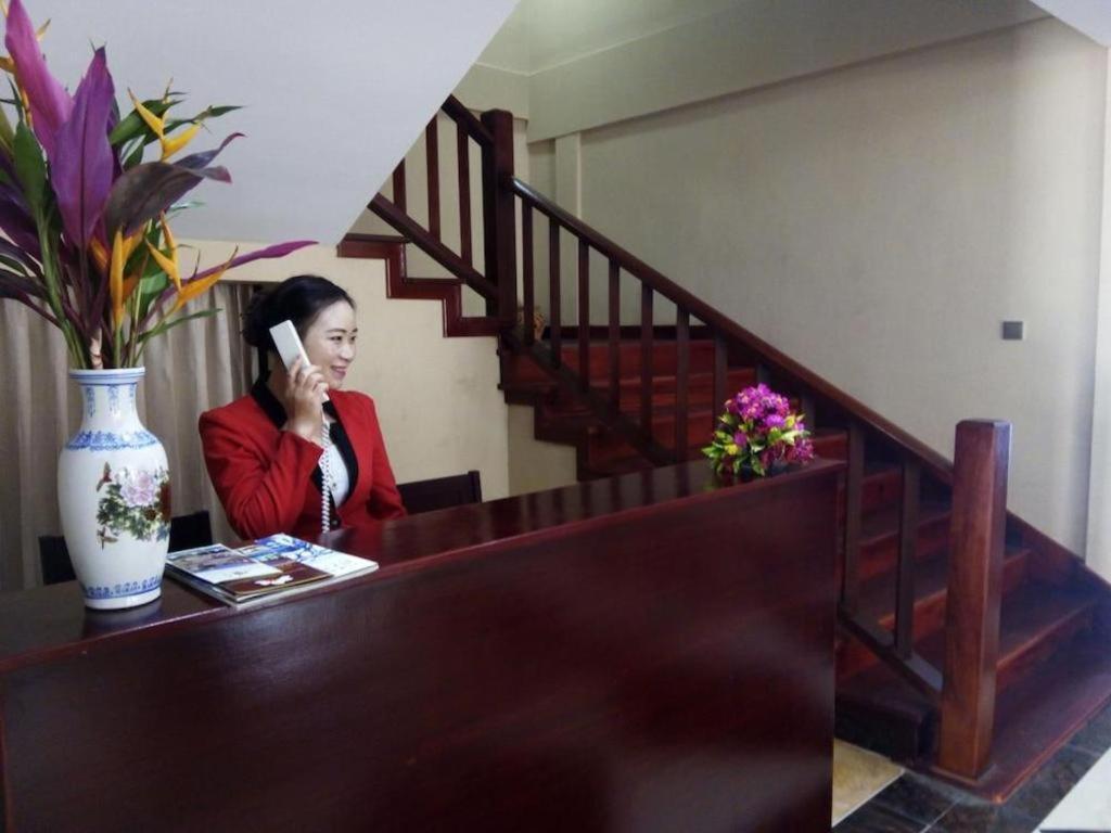 Xishuangbanna Hotel Managed By Xandria Hotel Luang Prabang Dış mekan fotoğraf